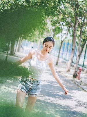 亚洲欧美在线观看